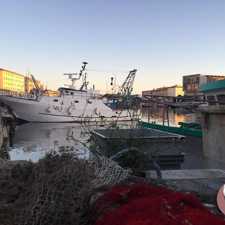 Apartamento Casa Julka Livorno Exterior foto